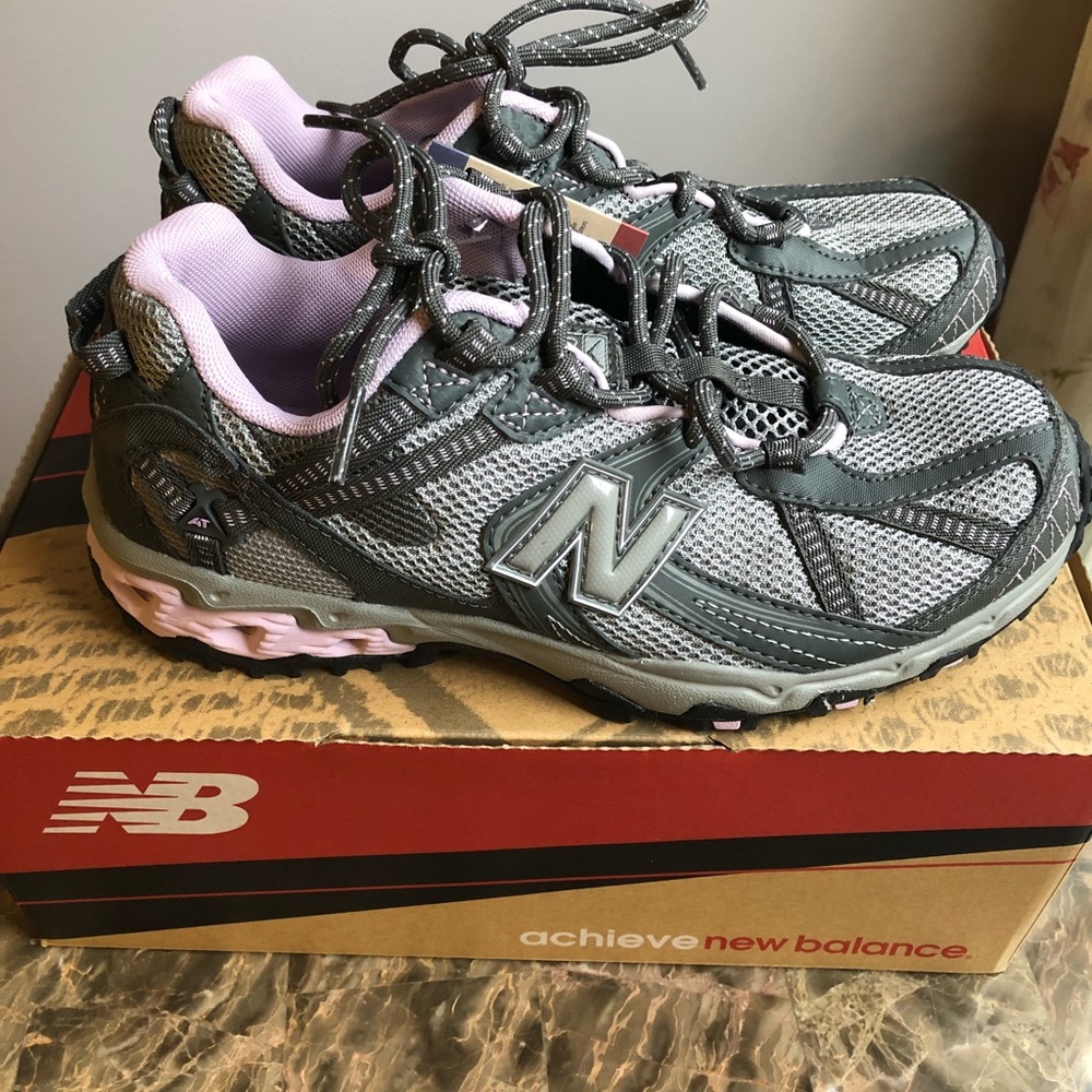 Women’s New Balance WT572PK shoes